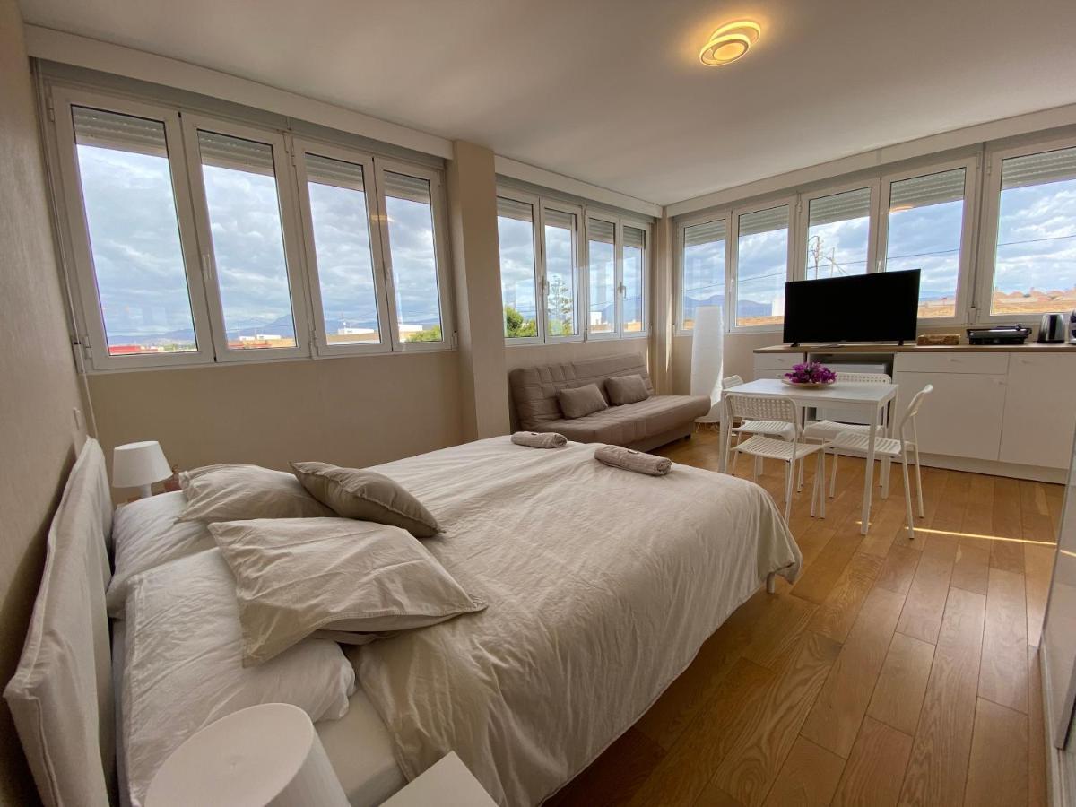 Attic With Great Terrace Close To The Sea Lejlighed El Campello Eksteriør billede